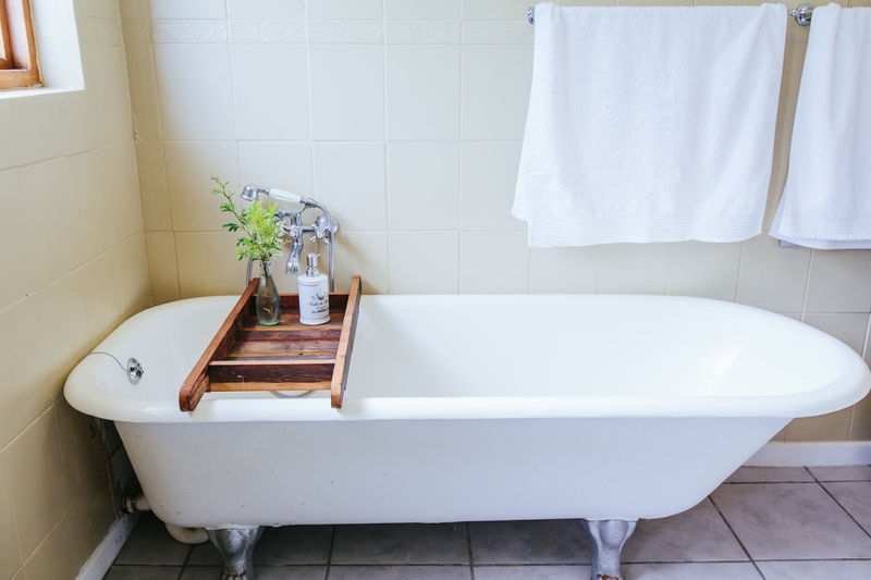 Bathroom 1.2